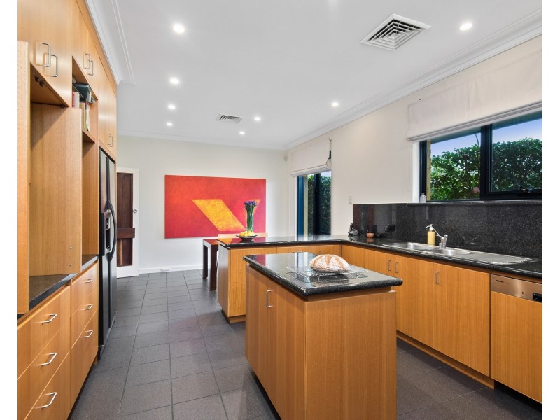 11 Warralong Crescent, Coolbinia WA 6050