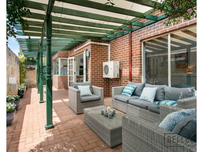 59 Adderley Street, Mount Claremont WA 6010