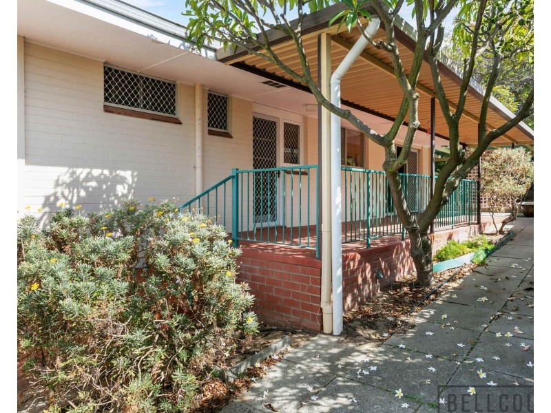 5 Camden Street, Wembley Downs WA 6019