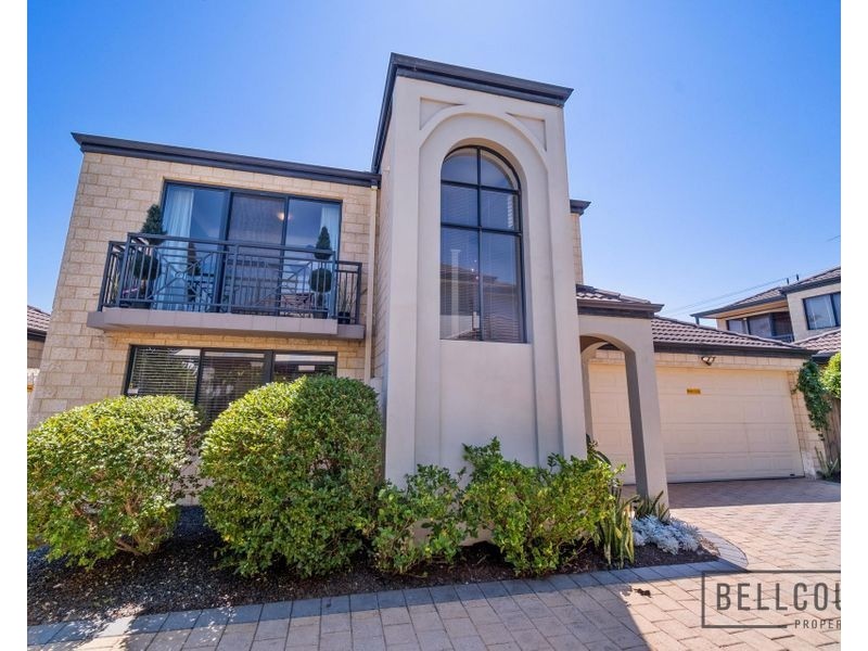 17b Thurlow Avenue, Yokine WA 6060