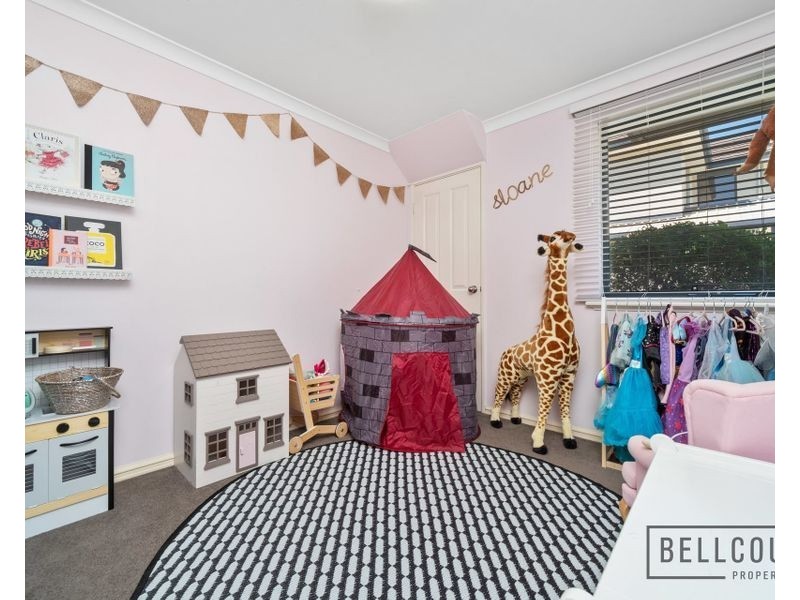 17b Thurlow Avenue, Yokine WA 6060