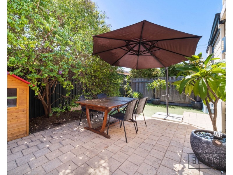 17b Thurlow Avenue, Yokine WA 6060