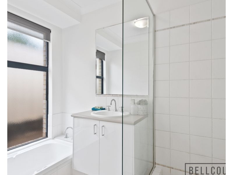 2/76 Peninsula Road, Maylands WA 6051