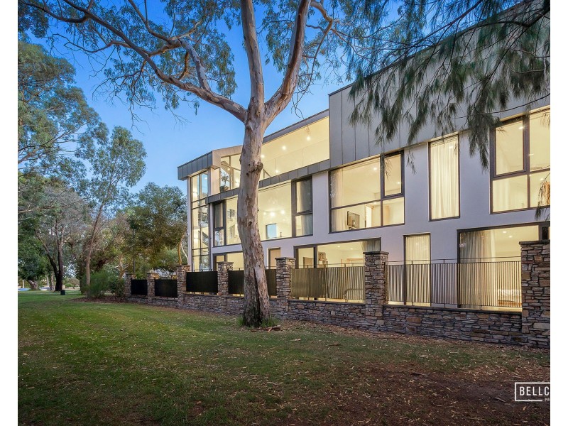 11 Pinnata Mews, Churchlands WA 6018