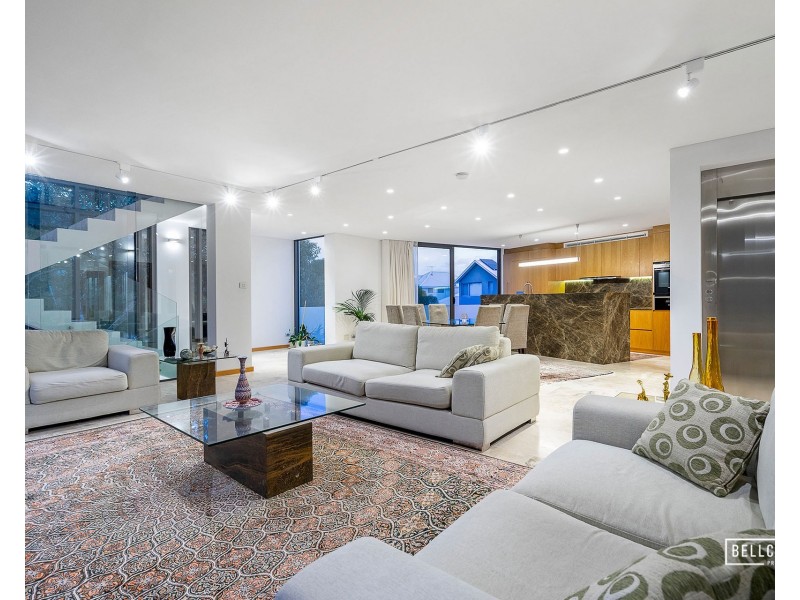 11 Pinnata Mews, Churchlands WA 6018