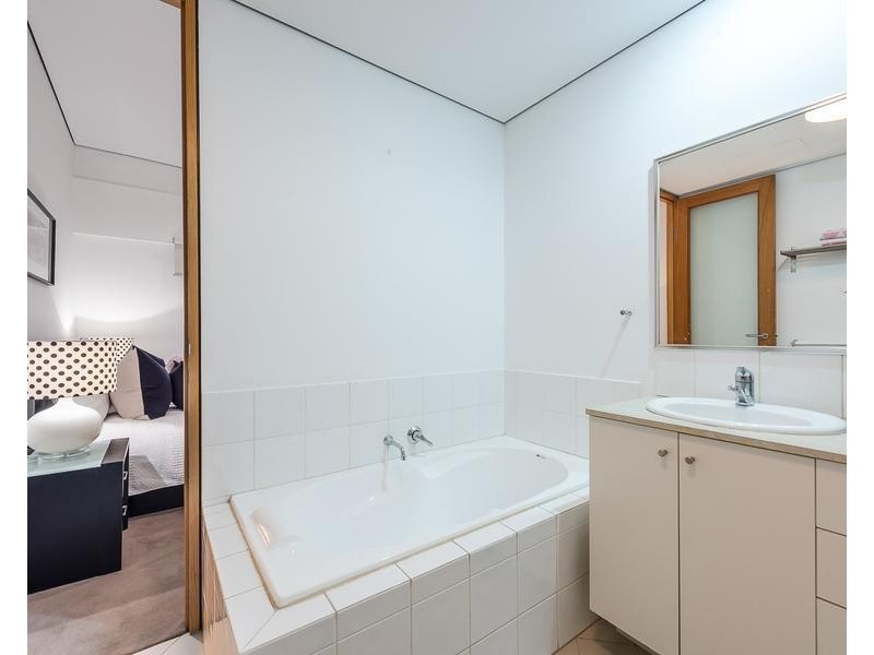 4/424 Roberts Road, Subiaco WA 6008