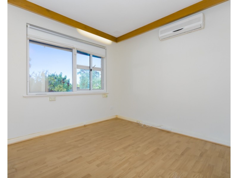 432 Grand Promenade, Dianella WA 6059