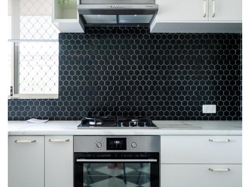 25 Adelphi Court, Marangaroo WA 6064