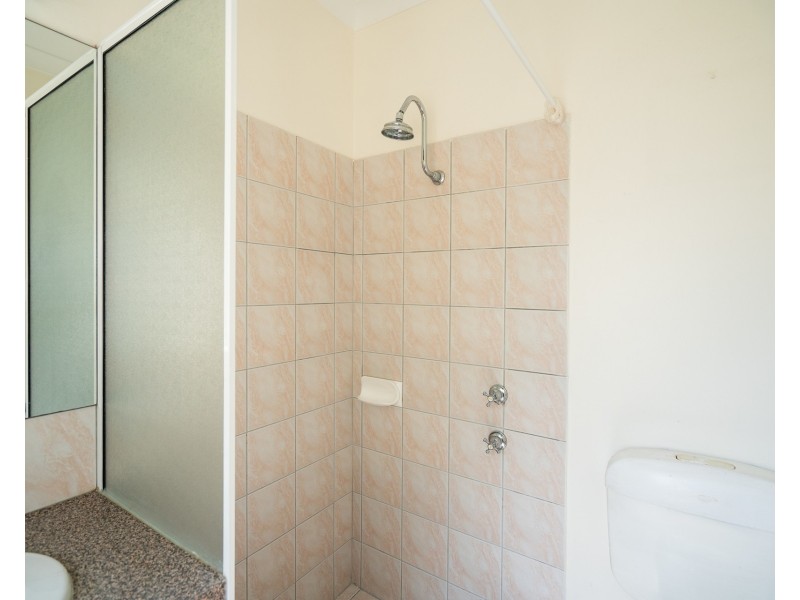 25 Adelphi Court, Marangaroo WA 6064