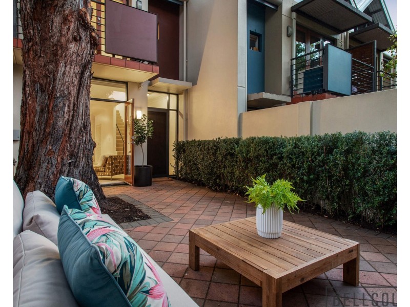 19/2 Quintilian Road, Mount Claremont WA 6010