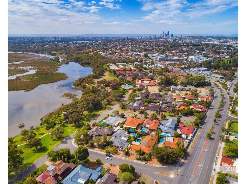 2 Falcon Avenue, Churchlands WA 6018