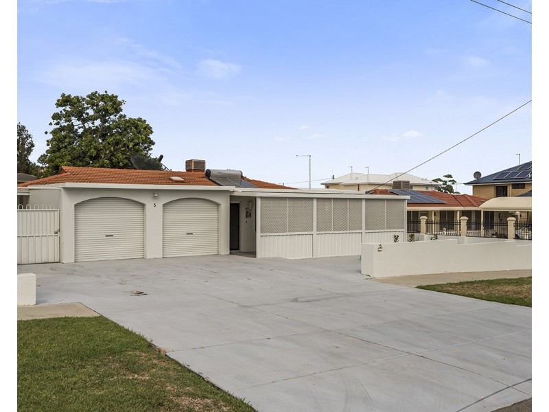 5 Michael Street, Beaconsfield WA 6162