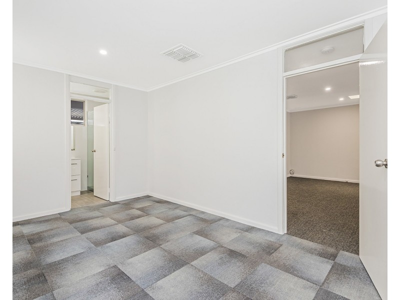 5 Michael Street, Beaconsfield WA 6162