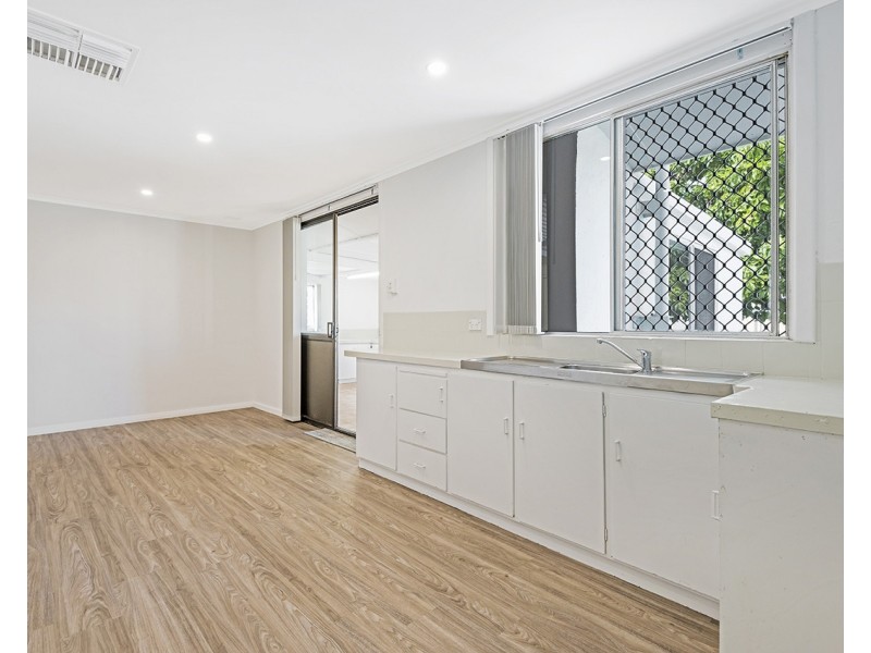 5 Michael Street, Beaconsfield WA 6162