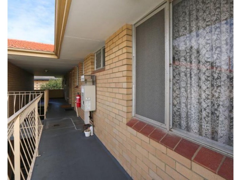 41/299 Harbourne Street, Glendalough WA 6016