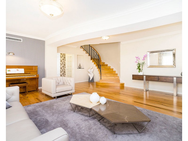 21 Appleberry Street, Churchlands WA 6018