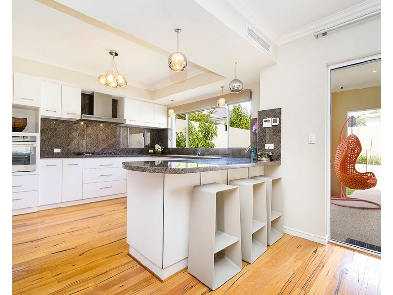 21 Appleberry Street, Churchlands WA 6018