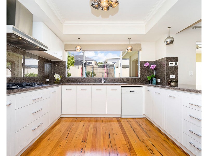 21 Appleberry Street, Churchlands WA 6018