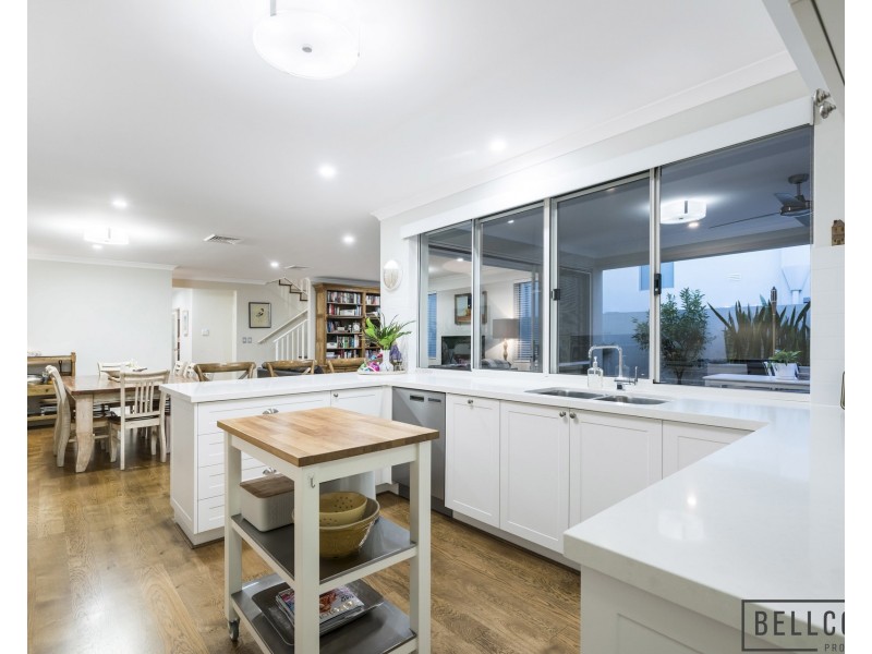 9 Appleberry Street, Churchlands WA 6018