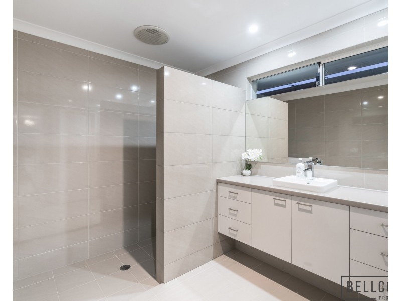 9 Appleberry Street, Churchlands WA 6018