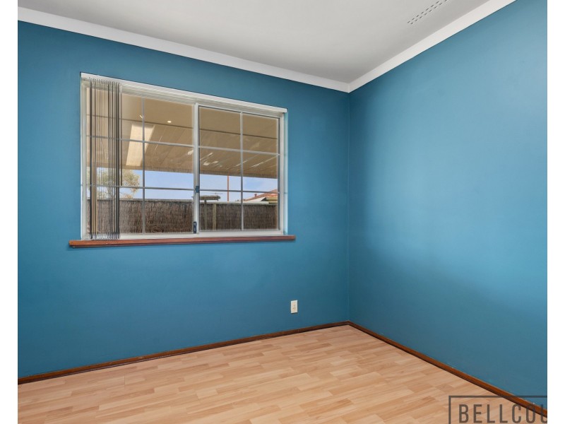 36B Mayflower Crescent, Craigie WA 6025