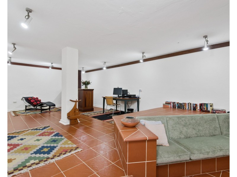 11 Warralong Crescent, Coolbinia WA 6050