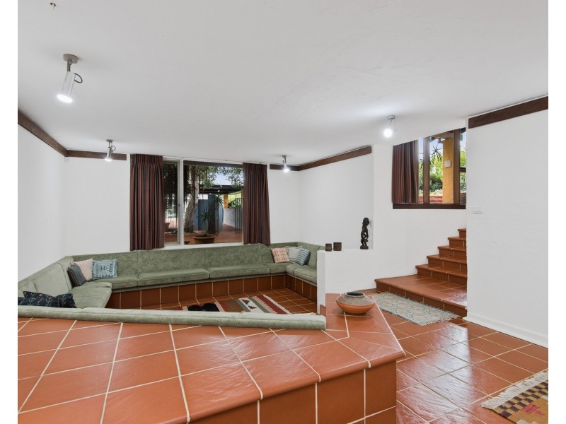 11 Warralong Crescent, Coolbinia WA 6050