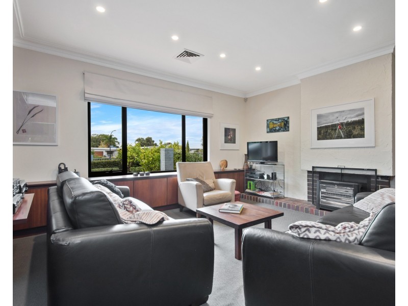 11 Warralong Crescent, Coolbinia WA 6050