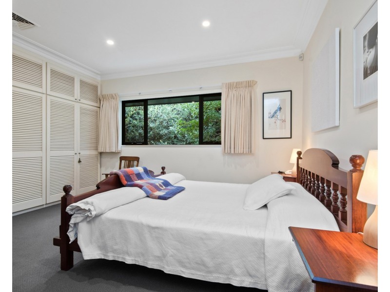 11 Warralong Crescent, Coolbinia WA 6050