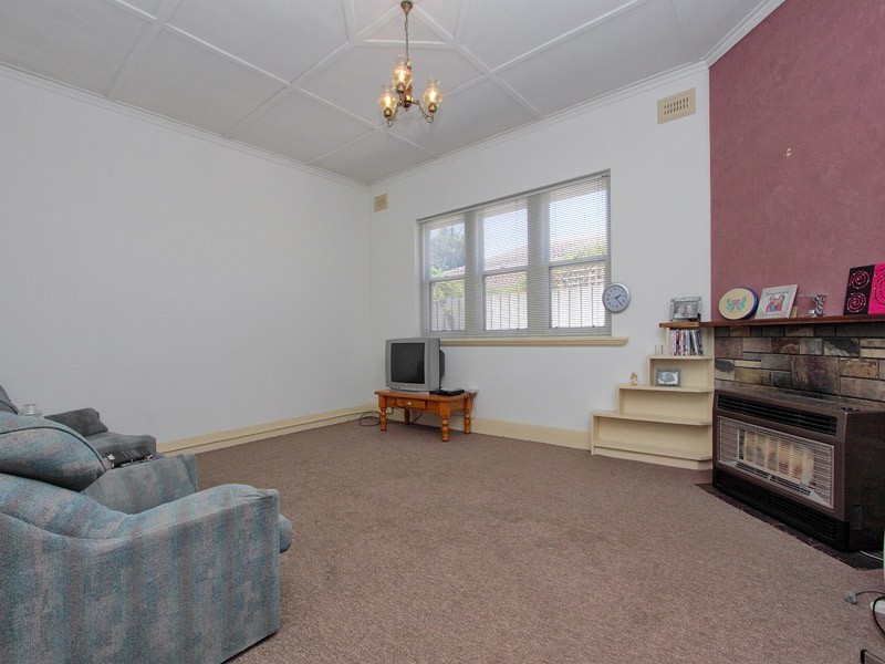 26 McKenzie Street, Seaford VIC 3198