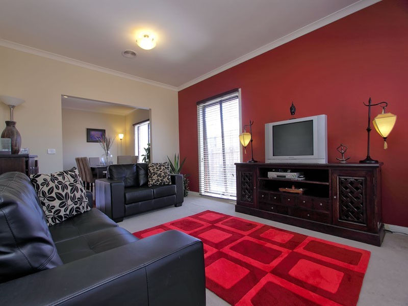 9 Laurie Court, Skye VIC 3977