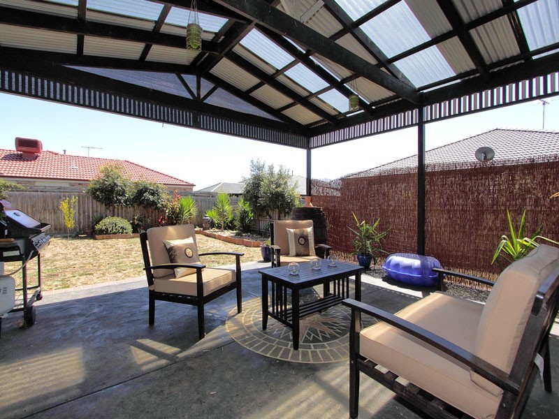 9 Laurie Court, Skye VIC 3977