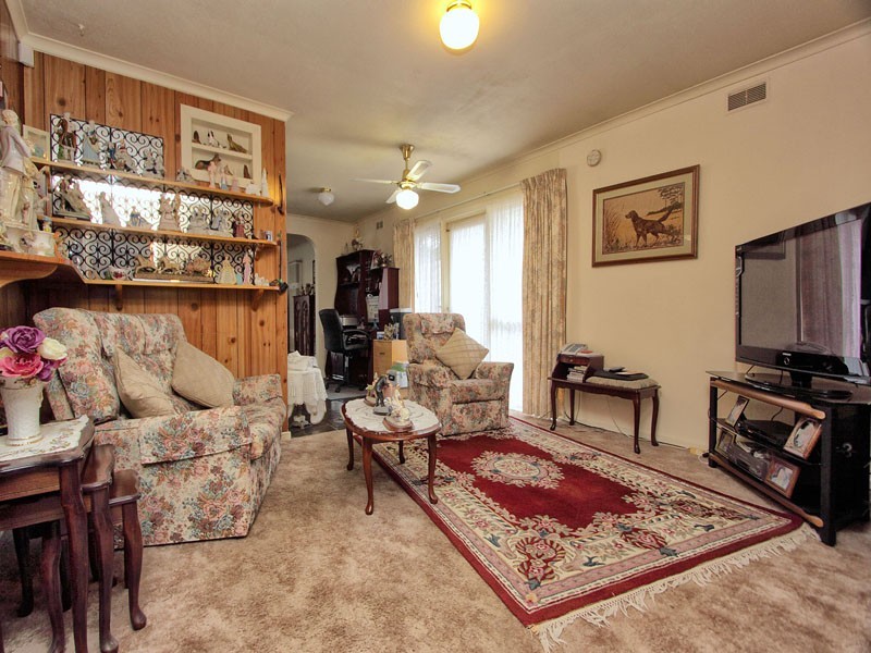 18 Averne Street, Cranbourne VIC 3977