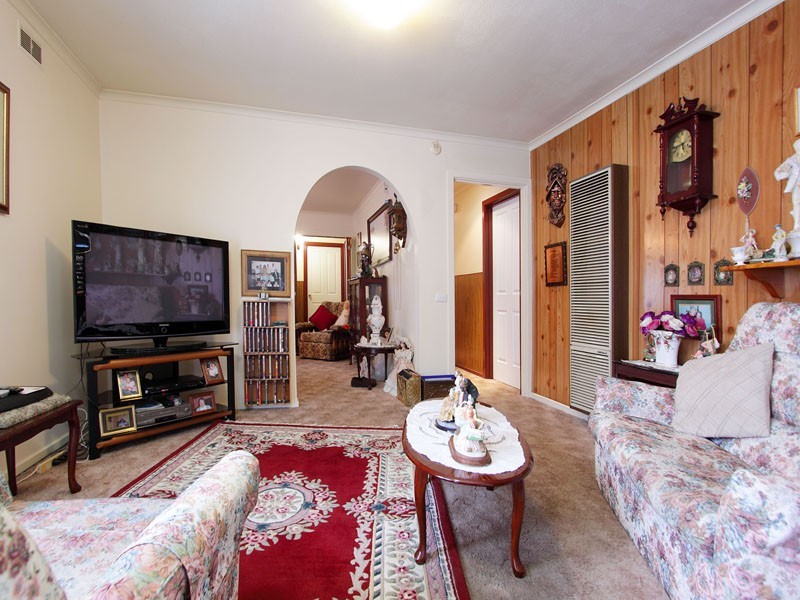 18 Averne Street, Cranbourne VIC 3977