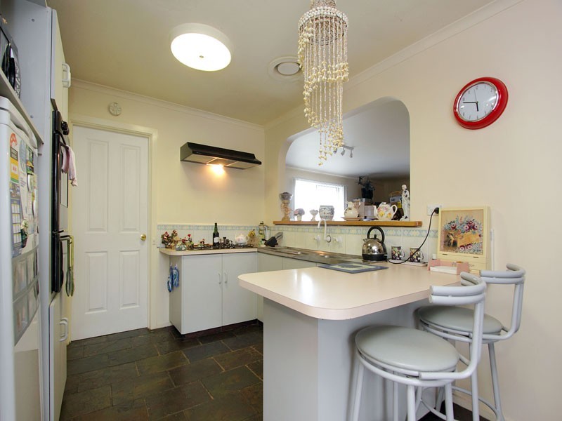 18 Averne Street, Cranbourne VIC 3977