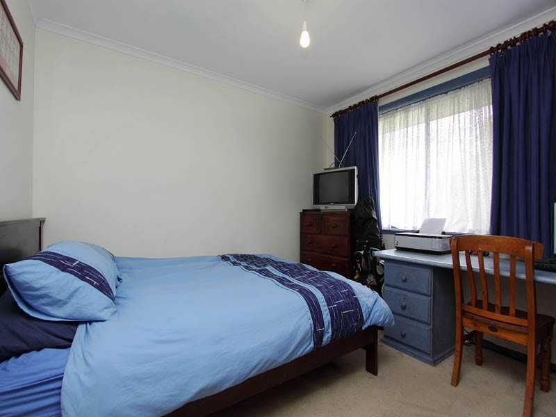 42 Paterson Avenue, Langwarrin VIC 3910