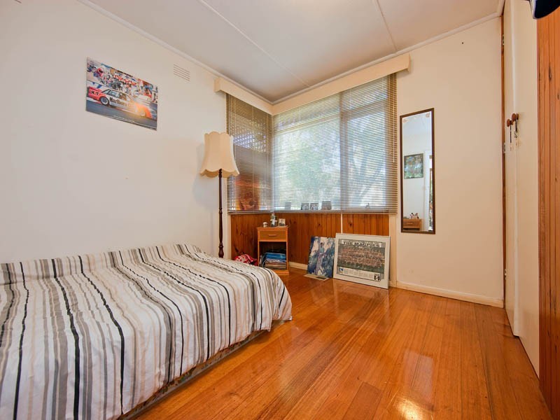 53 Kananook Avenue, Seaford VIC 3198