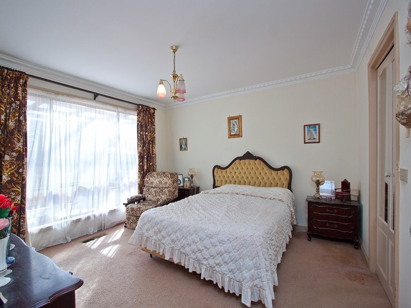 48 Marylyn Place, Cranbourne VIC 3977