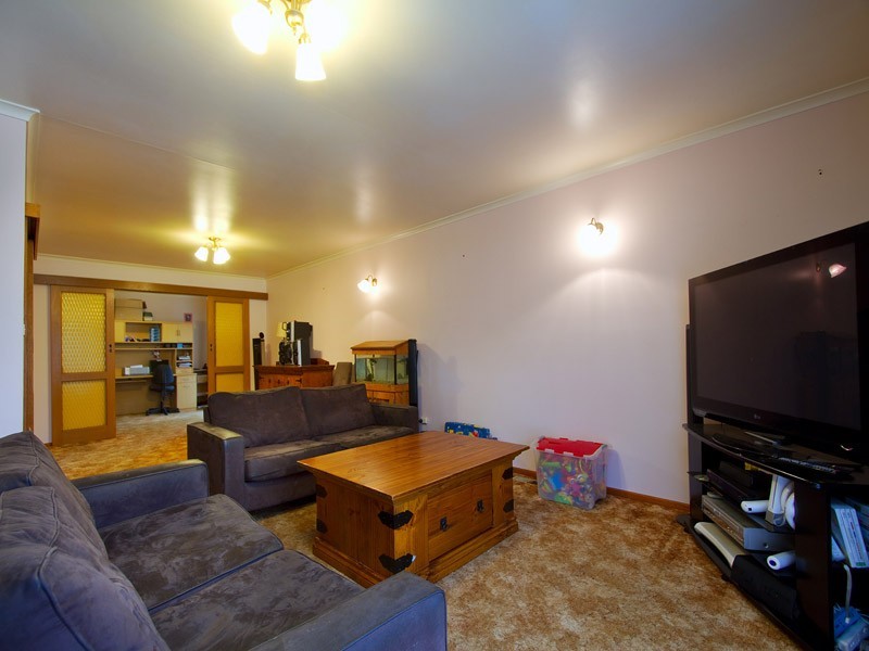 7 Fisheries Road, Devon Meadows VIC 3977