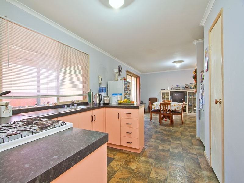 23 Elcan Avenue, Cranbourne VIC 3977