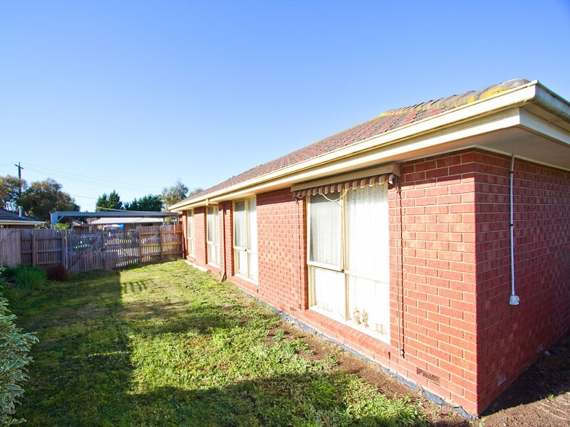 23 Elcan Avenue, Cranbourne VIC 3977