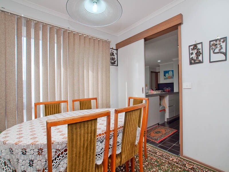 7 Charleville Court, Carrum Downs VIC 3201