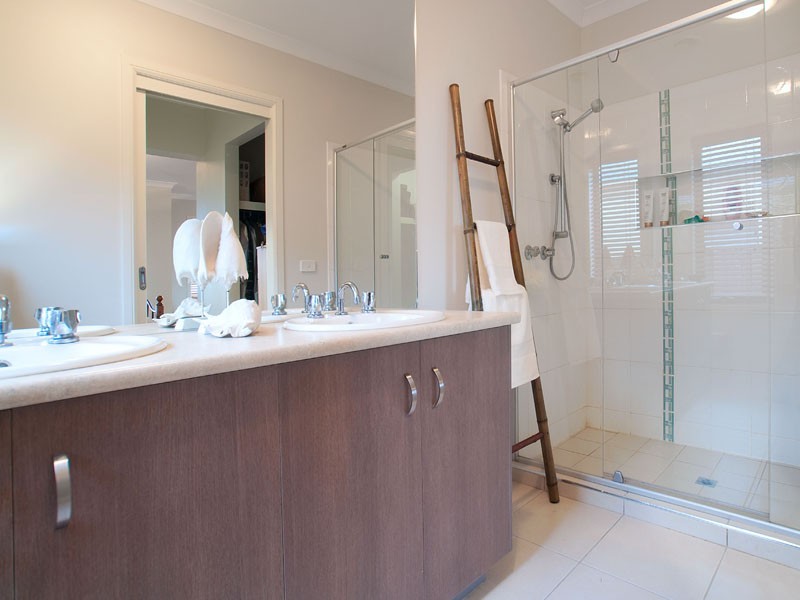 31 Brimbrim Crescent, Mornington VIC 3931