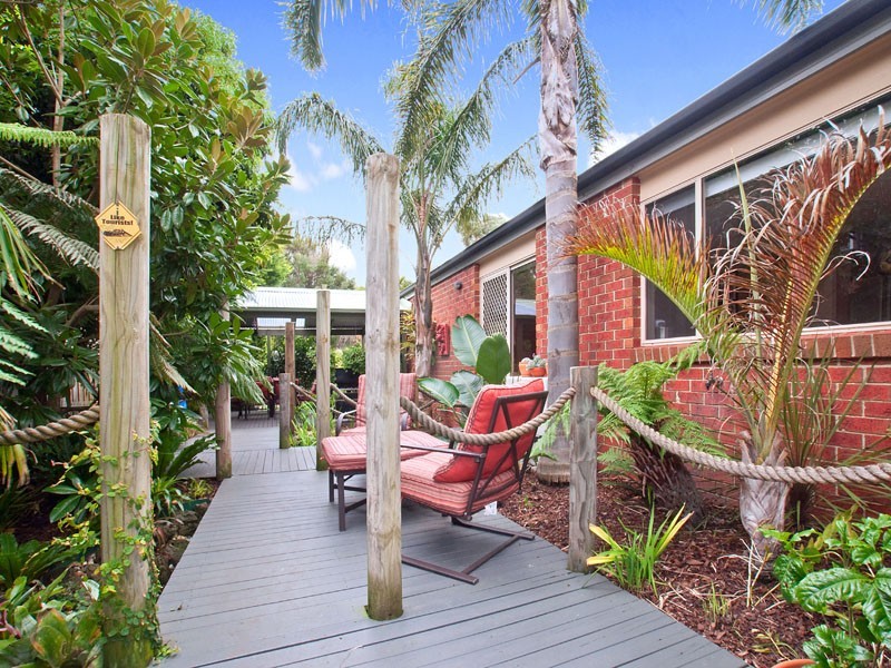 11 Trafalgar Square, Frankston South VIC 3199