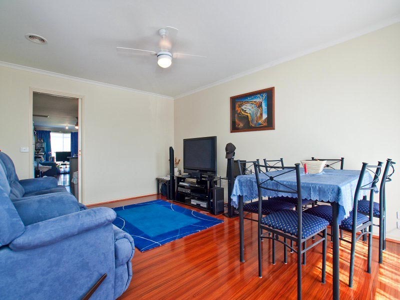 27 Alberton Drive, Cranbourne VIC 3977