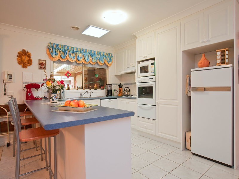 4 Little Acre Close, Langwarrin VIC 3910