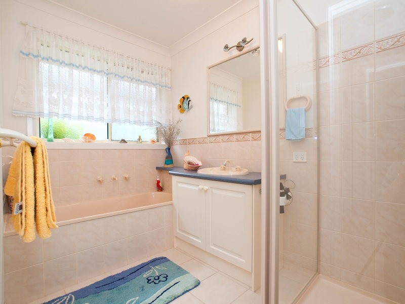 4 Little Acre Close, Langwarrin VIC 3910