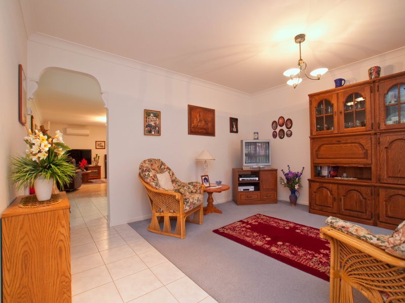 4 Little Acre Close, Langwarrin VIC 3910