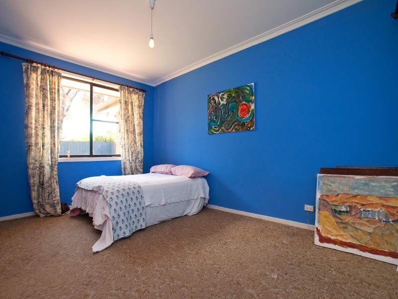 11 Emanuel Drive, Seaford VIC 3198