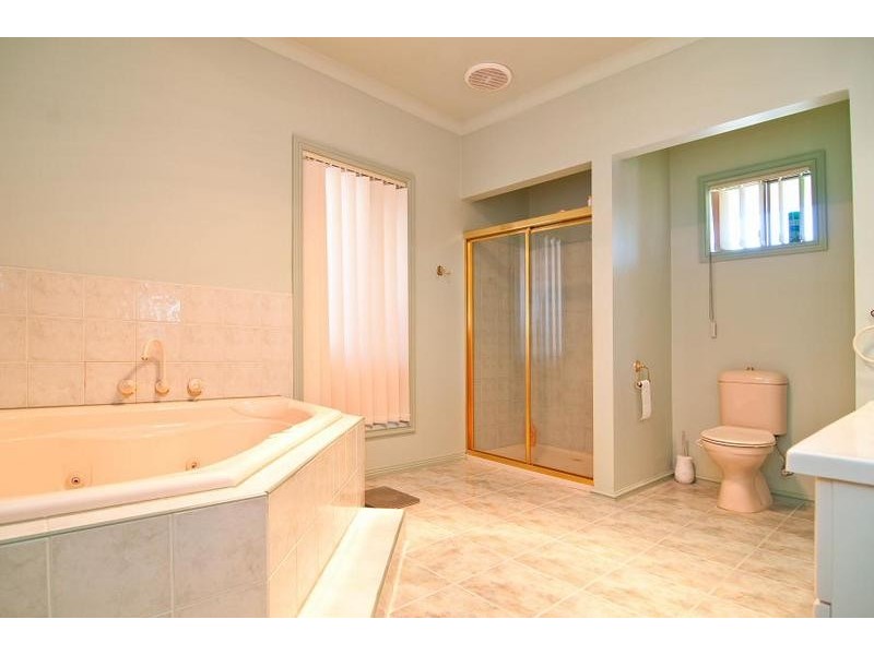 7 Emerald Court, Langwarrin VIC 3910